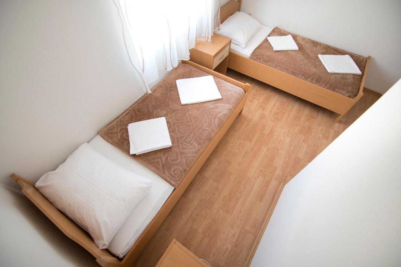 Apartmani Juric Vir Kültér fotó
