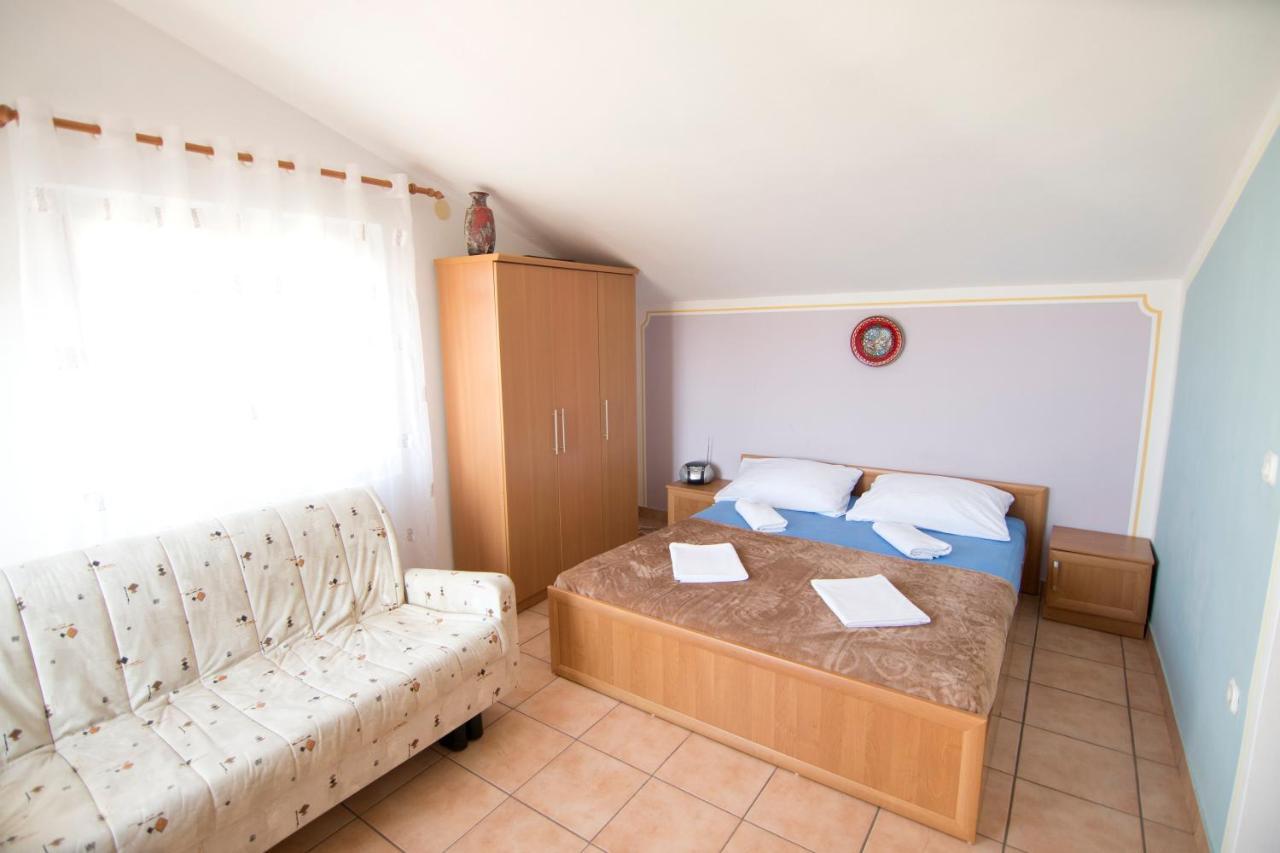 Apartmani Juric Vir Kültér fotó